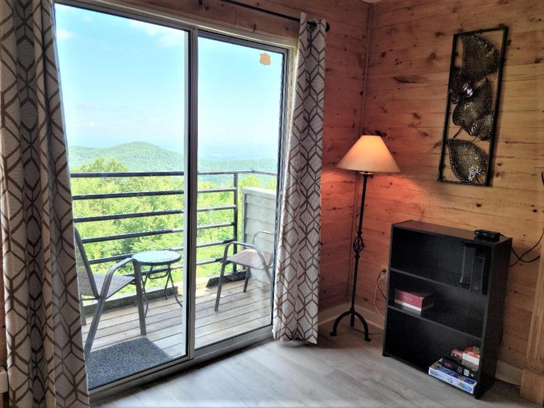 Mountain Villa Magnificent Views - 2 Pools, Fireplace & Hot Tub Gatlinburg Exterior photo
