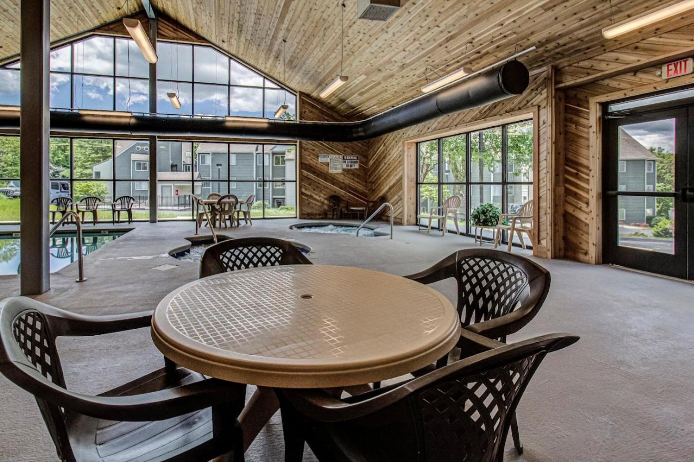Mountain Villa Magnificent Views - 2 Pools, Fireplace & Hot Tub Gatlinburg Exterior photo